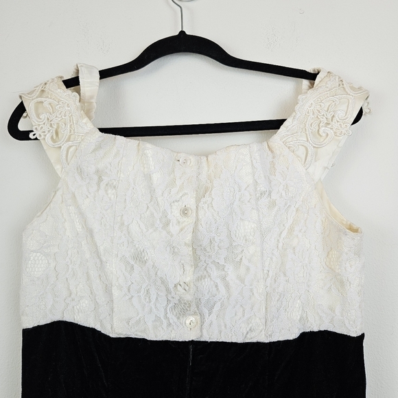 Vintage Jessica McClintock Gunne Sax Velvet Lace off shoulder dress Size 13/14 - Picture 5 of 9